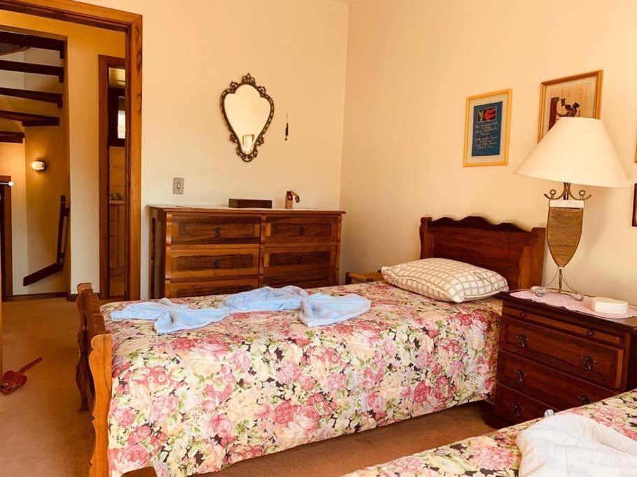 434 Casa Geminada No Centro De Gramado 8 Pessoas グラマド エクステリア 写真